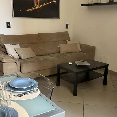 Napoli-vomero Casa Januarius * Neapol